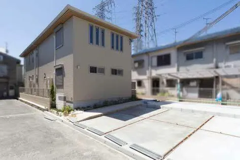 HOLLY ALLEYの画像