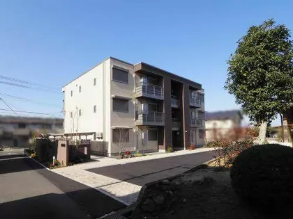 シャーメゾン荒山の画像