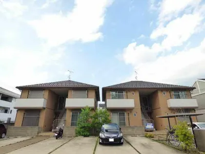 ファミールアダチの画像