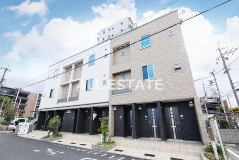 ポルト ボヌール 鶴見緑地の画像