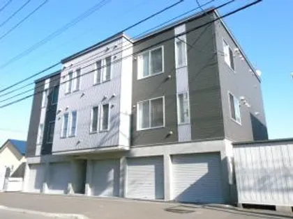 グランド・ルー【2階】の外観