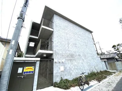 ピアスアパートの画像