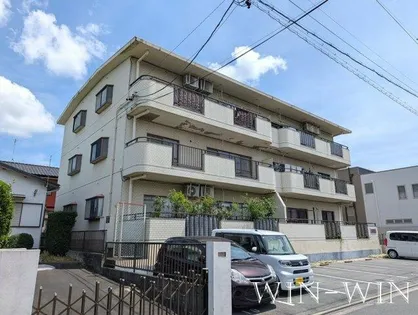 ユトリロ上地町の画像