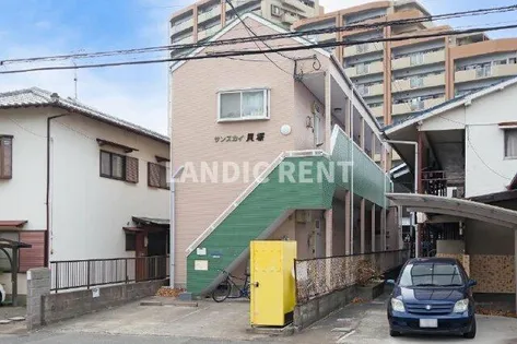 サンスカイ貝塚駅前の画像