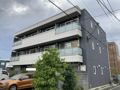 MAISON BLEU FONCEの画像