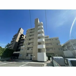 エレヴァールカズミの画像