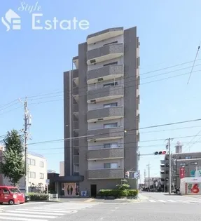 クイーンズ スクエアの画像