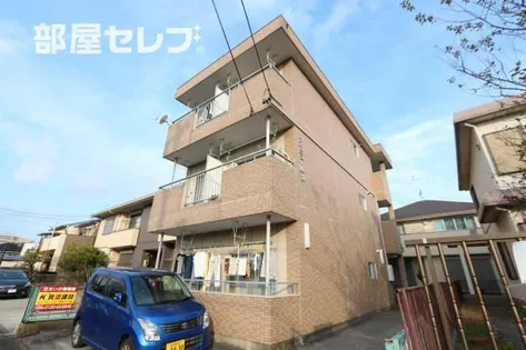 アベニュー服部【3階】の外観