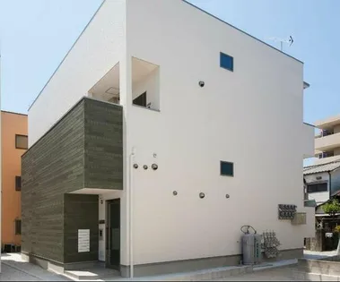 エルカンファドゥーエの画像