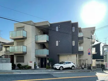 シャーメゾン紅の画像