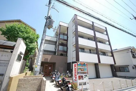 アクアムーン【1階】の外観
