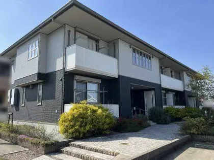 シャーメゾン悠の画像