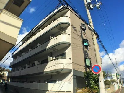 アンピエスK【4階】の外観