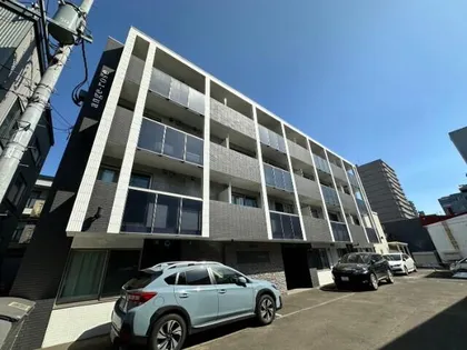 ange-rose【4階】の外観