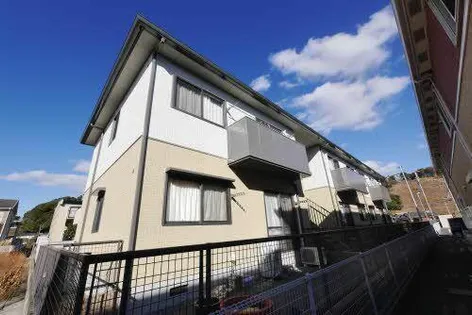 ラフィーネ岩瀬の画像