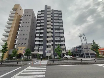 ファミリアーレ堀田レジデンスの画像