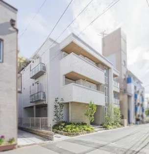 シャーメゾン クオリスタの画像