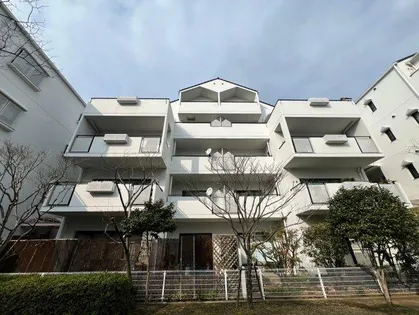 エルタウン学園IV 113号棟 C棟の画像