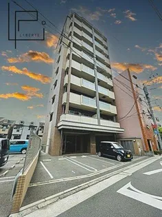 クレセント美野島【5階】の外観
