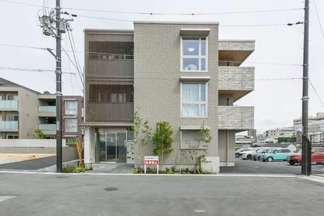 シャーメゾンオネスト学園前の画像