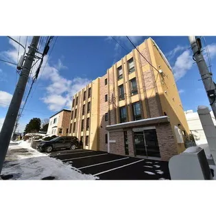 F DRESS FUSHIMIの画像