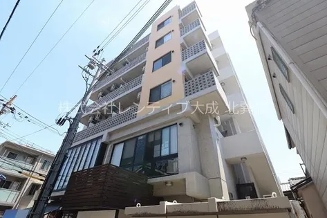 KーEASTビルの画像