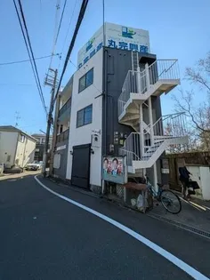 丸完ビルの画像