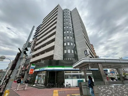 ウィルテラスなんば南【2階】の外観