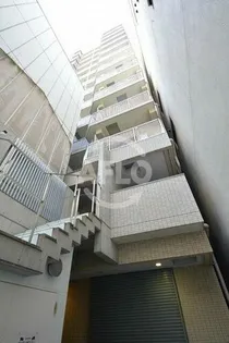 レジュールアッシュ谷町【11階】の外観