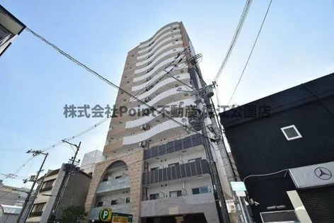 N゜77 NANBA【11階】の外観