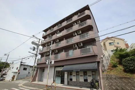 クオリティハイツタナカ【1階】の外観
