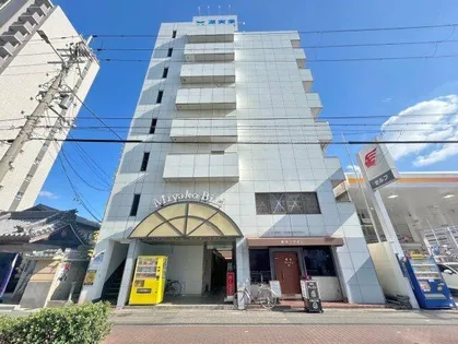 ミヤコビル【4階】の外観