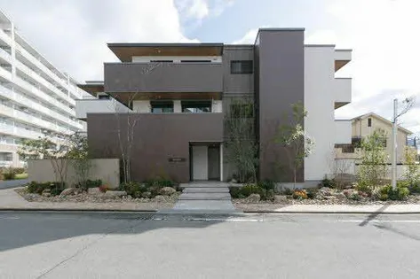 グランプルミエールの画像