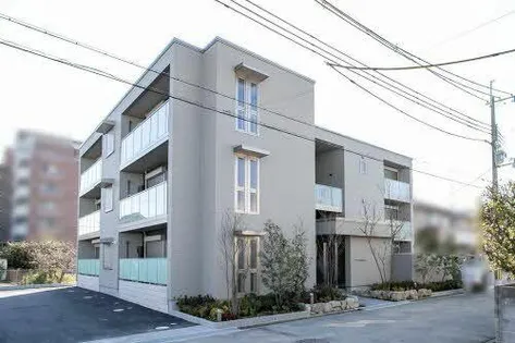 SHAMAISONECRACIE WESTの画像