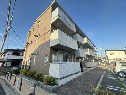 ファミールB棟の画像