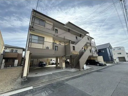 グランドヒルズ正徳町2番館の画像