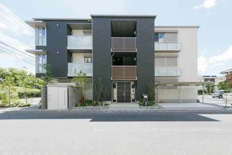 シャーメゾン リーベラの画像