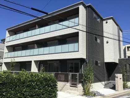 レオン東山の画像