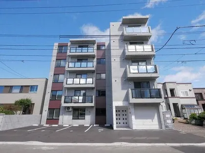 スリーナインXY【5階】の外観