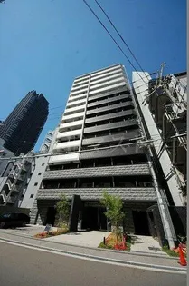 プレサンス北浜パレス【3階】の外観