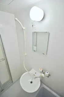 レオパレスエクセレント2号館【2階】の内装