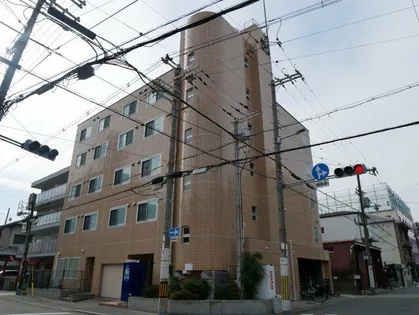 レヴェ北田辺【3階】の外観