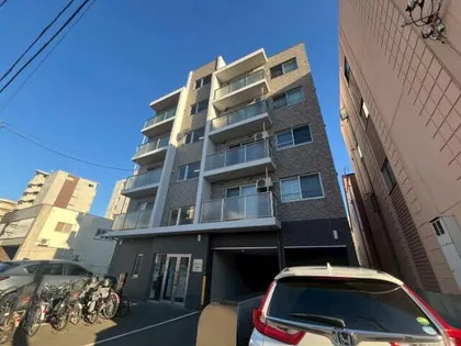 クオーレ【2階】の外観