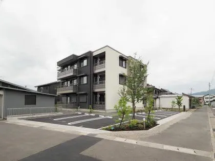 シャーメゾン境谷の画像