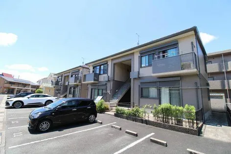 メゾン ラッキービレッジⅠ Ⅱ Ⅲの画像