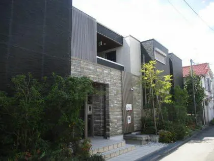 シャーメゾン ビオラの画像