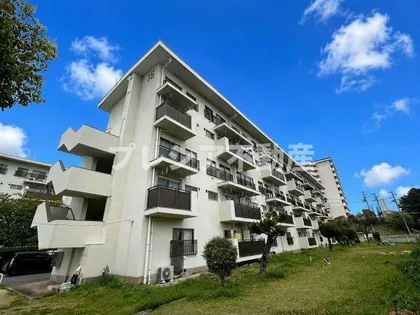 松が丘住宅12号棟の画像