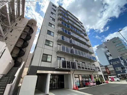 COM’S RESIDENCE 鳥居前【7階】の外観