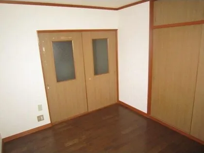 SEASIDEハイツ【203号室】の居間