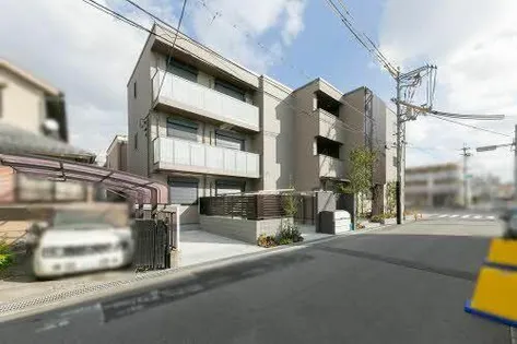 シャーメゾンノール大阪【3階】の外観